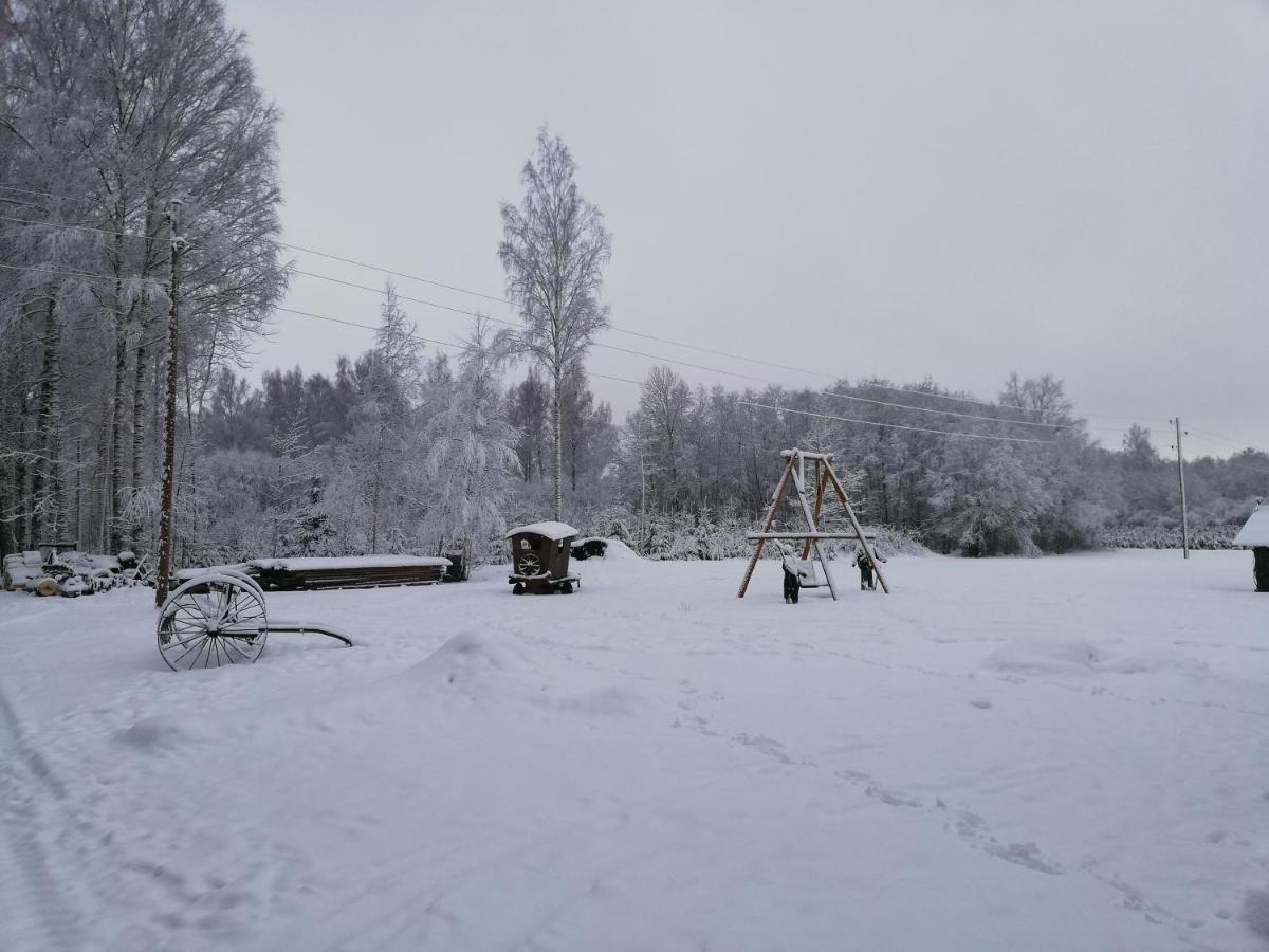 Perkonu Namins Villa Balvi Exteriör bild