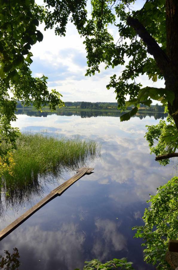 Perkonu Namins Villa Balvi Exteriör bild